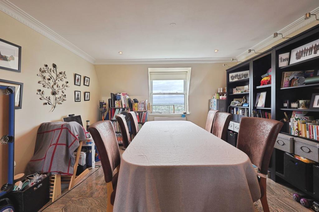 Flat Boydell Court in Greater London