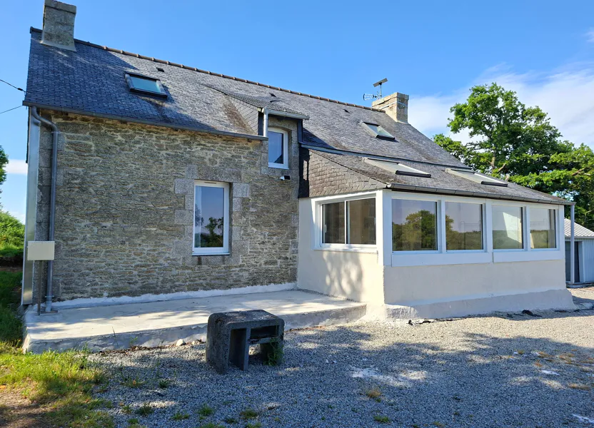 Appartement D 790 à Plounévez-Quintin
