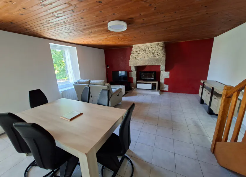 Appartement D 790 à Plounévez-Quintin