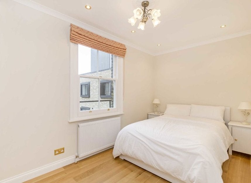 Flat King Street in Greater London