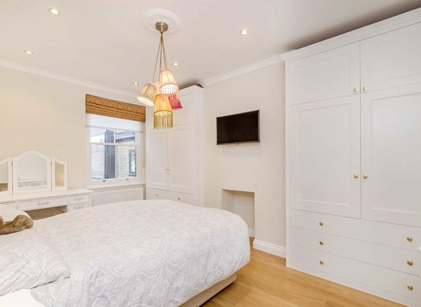 Flat King Street in Greater London