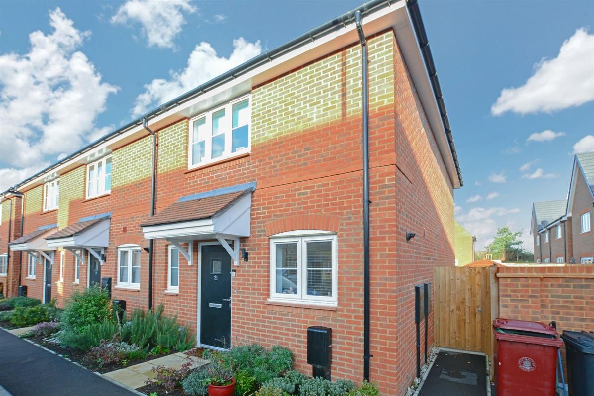 House Sandpiper Road in Chichester