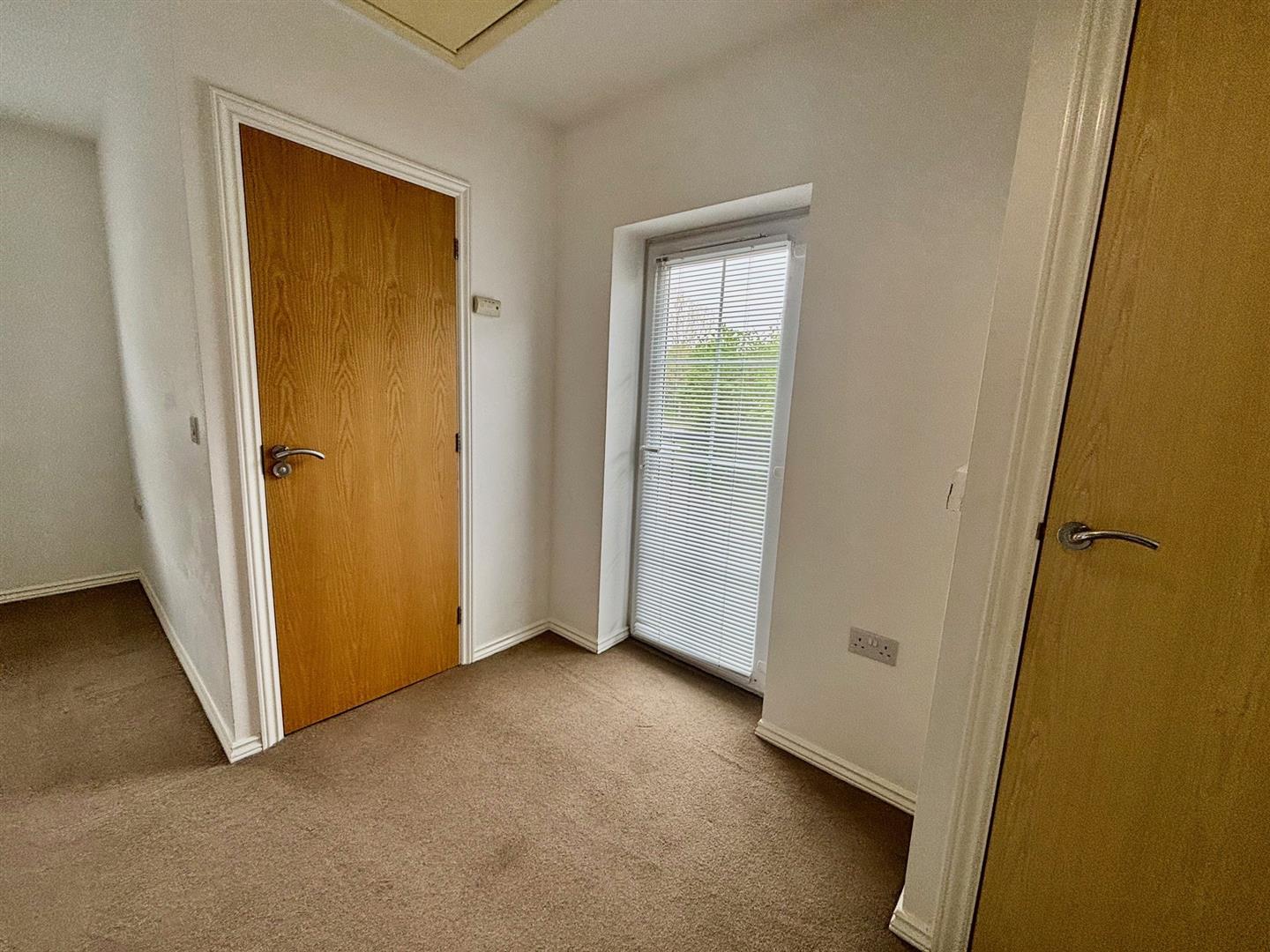 Flat Brunel Way in South Derbyshire