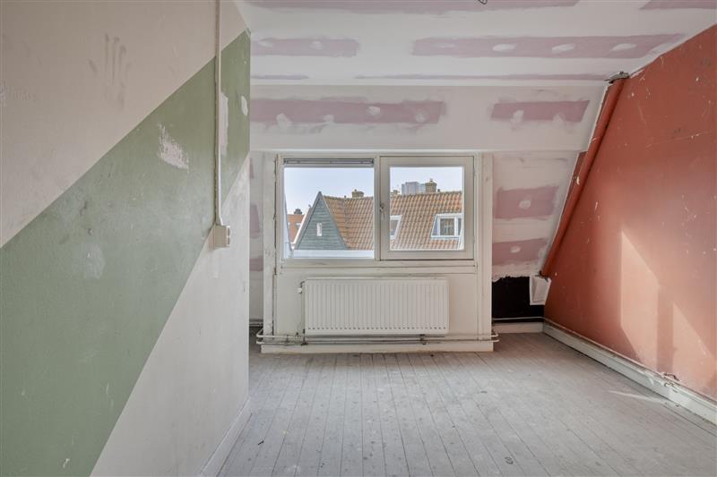 Appartement te koop: Gentiaanplein 42, Amsterdam