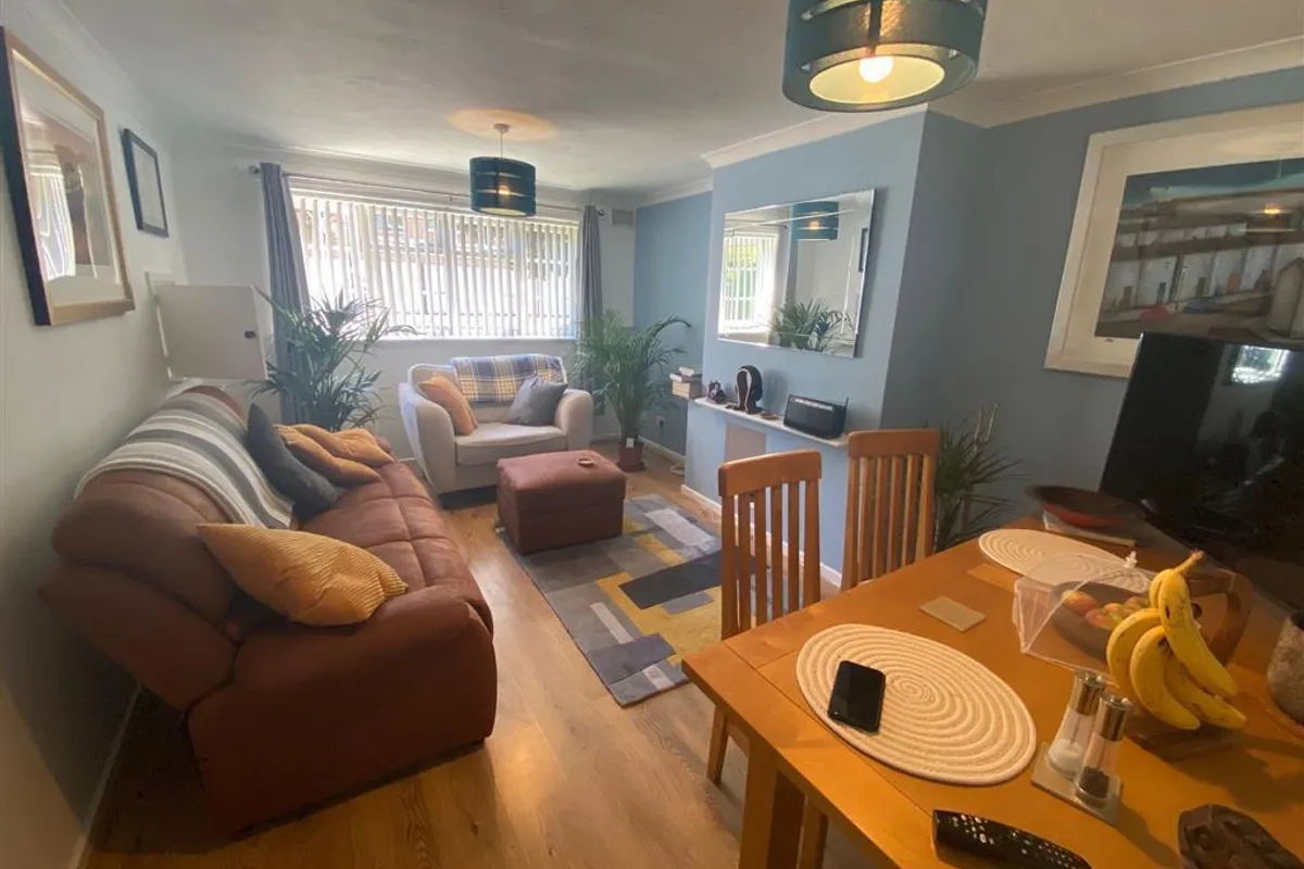 Flat Lawford Grove in Metropolitan Borough of Solihull