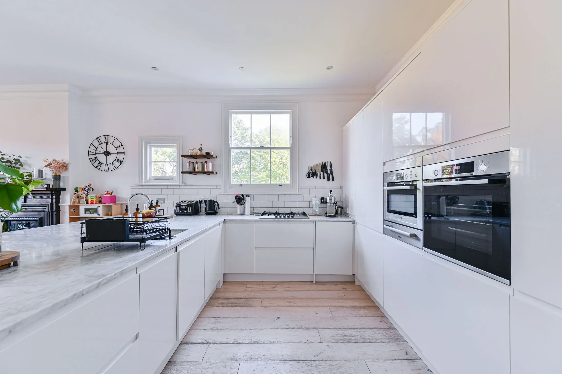 Flat Belenoyd Court in Greater London