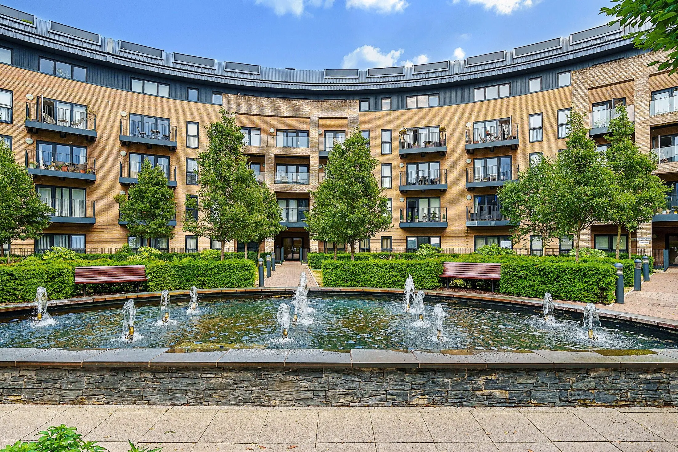 Flat Howard Road in Greater London