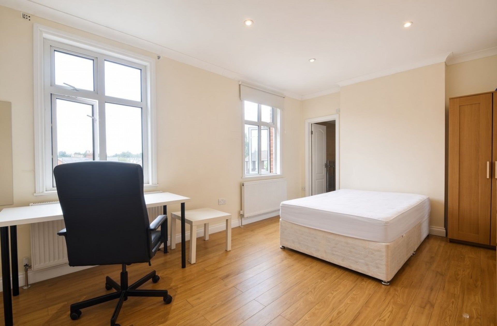 Room South Road in Borough of Runnymede