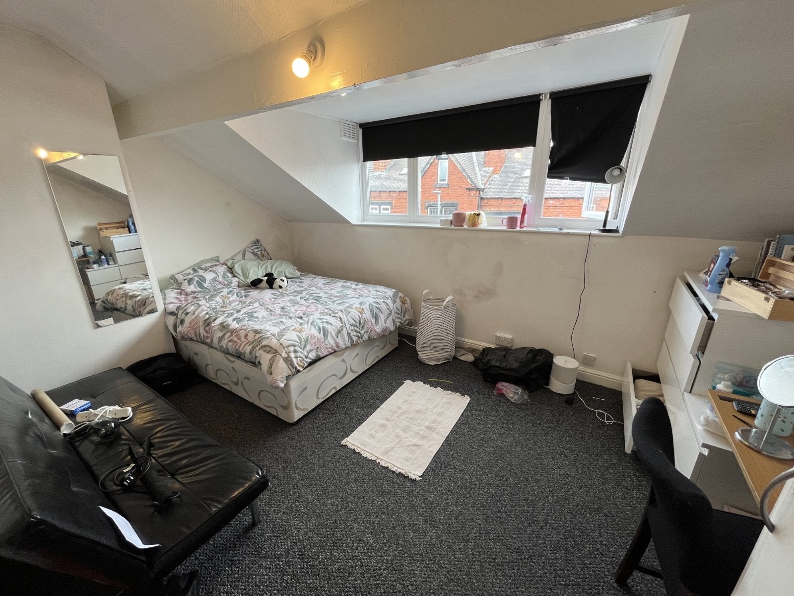 House Hartley Grove in Leeds