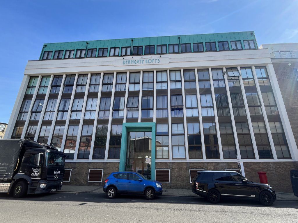 Flat Derngate in Northampton