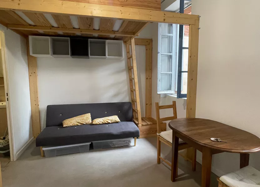 Flat Rue Lafage in Toulouse