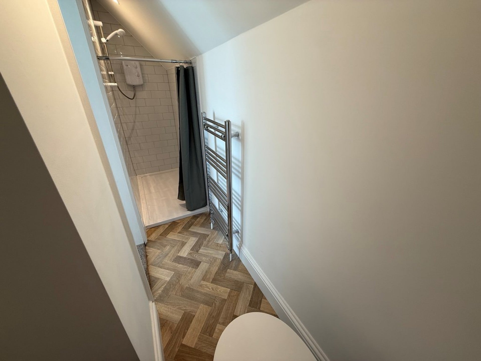 Room Berriedale Close in Adur