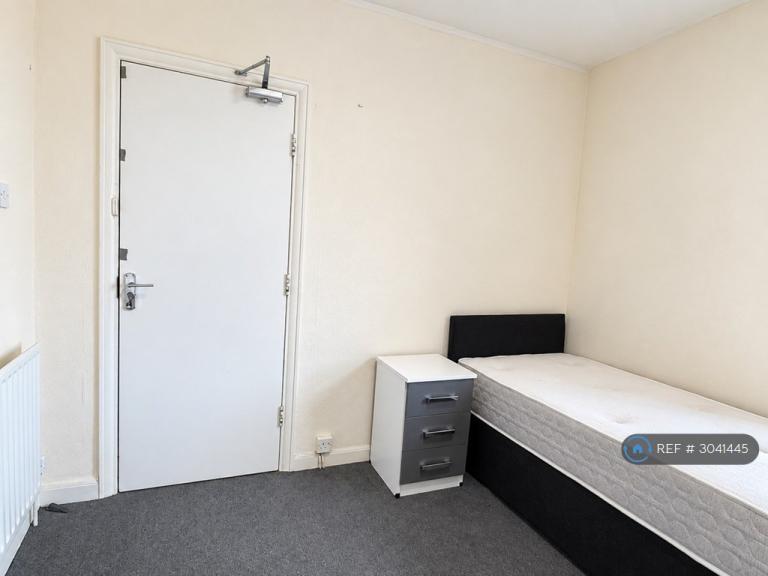 Room Abbey Street in Nottingham