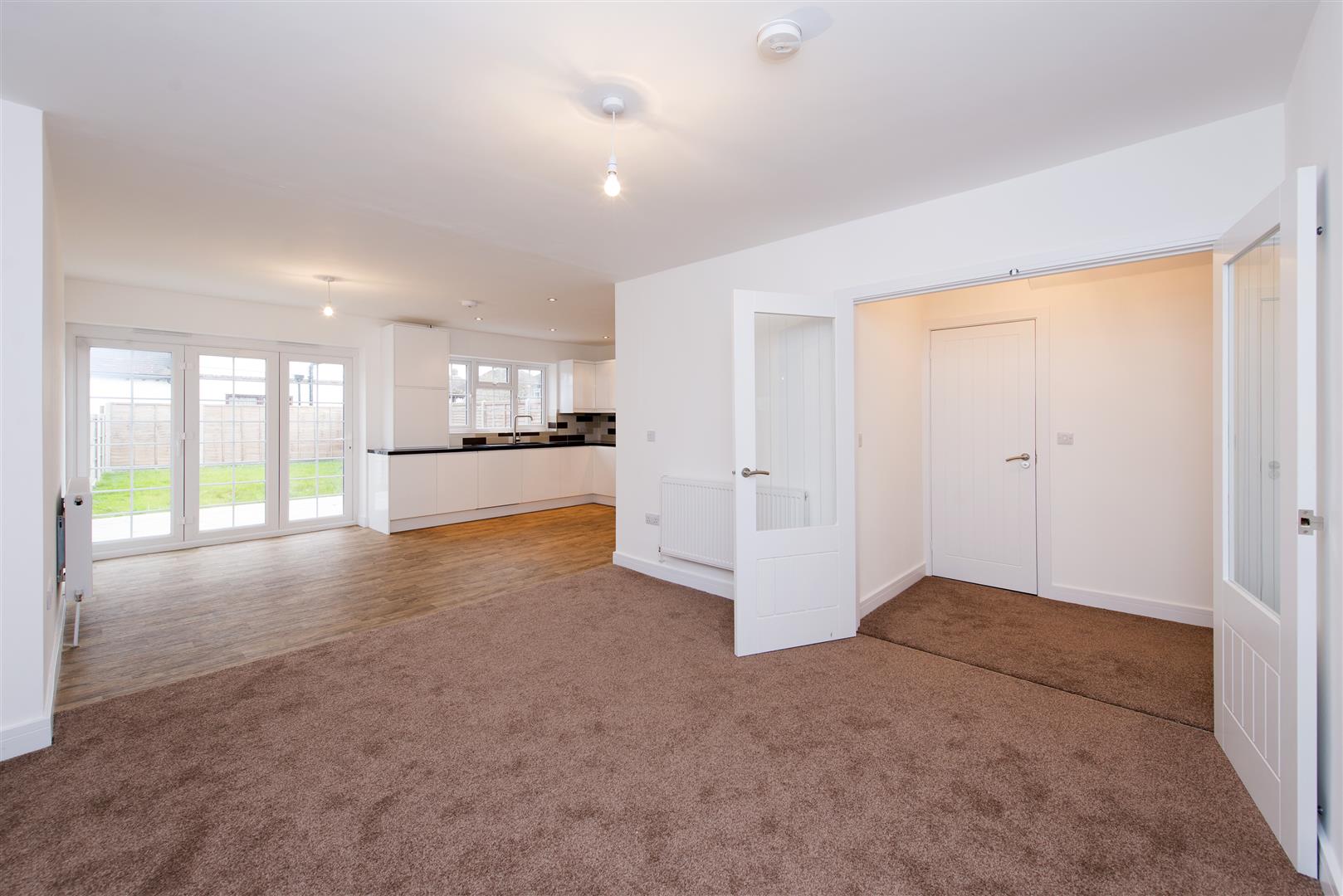 Room Mahlon Avenue in London