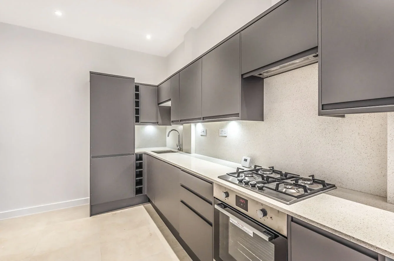 Flat Manchester Road in Greater London