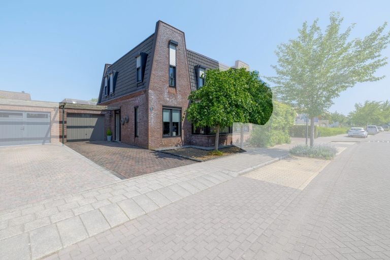 Offenbeker Bemden 11 in Reuver