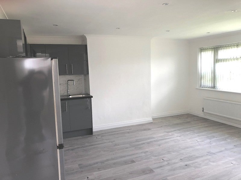 House Parkfield Close in Greater London