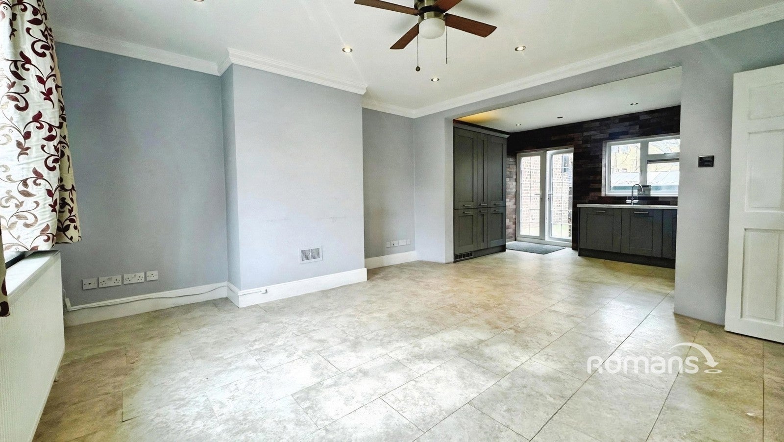 House Lynch Close in London