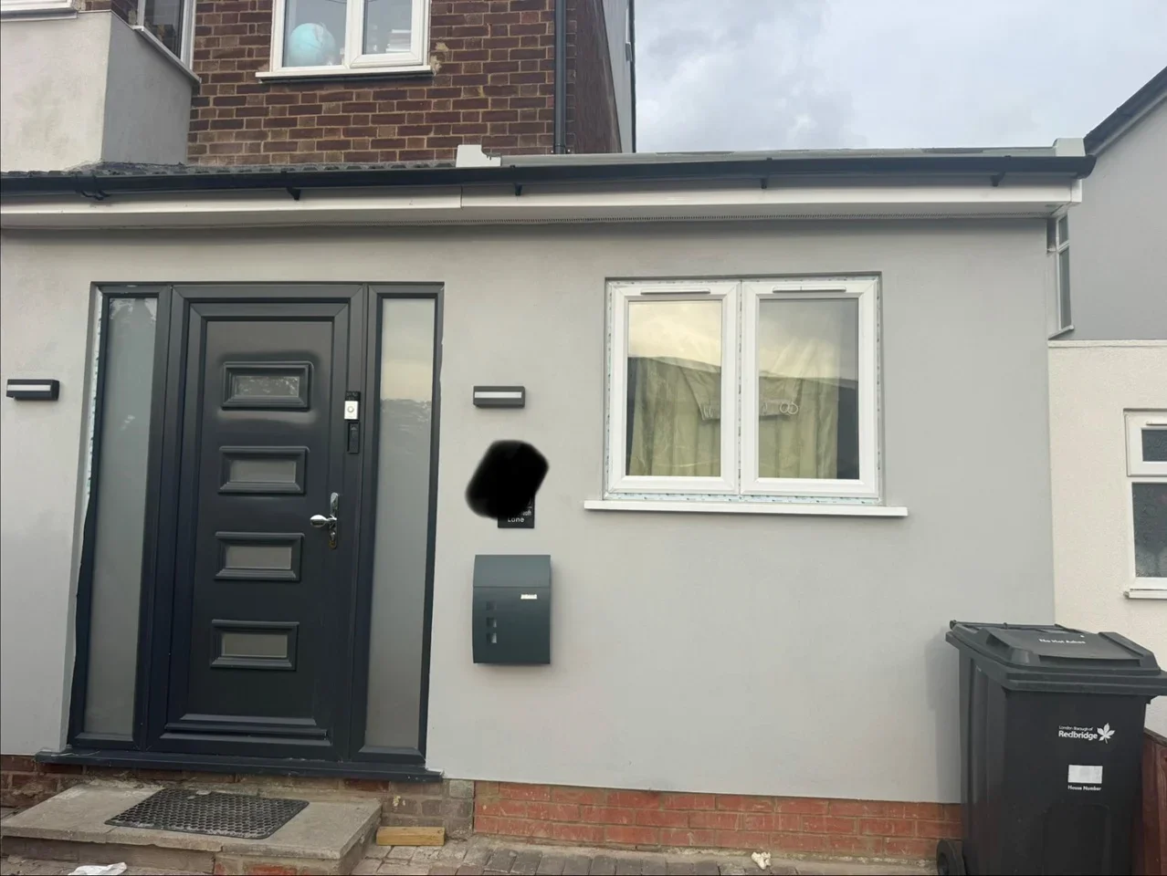 House Chadwell Heath Lane in Greater London