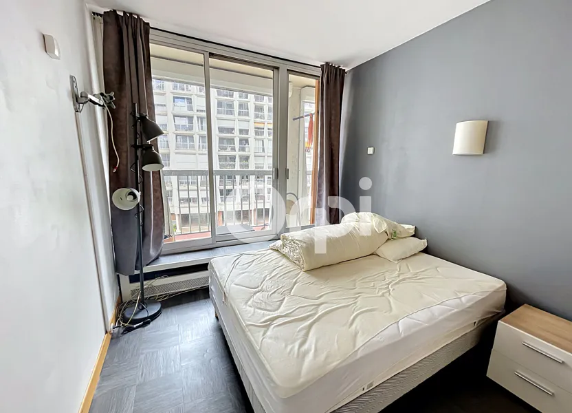 Appartement Rue des Orteaux à Paris
