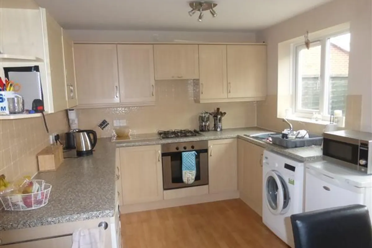 House Wantage Close in Rushden