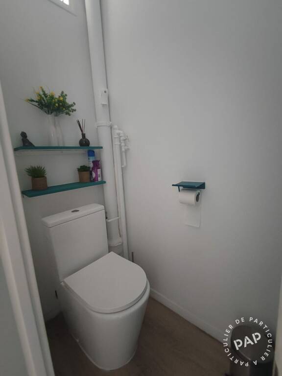 Room Boulevard du Port in Cergy