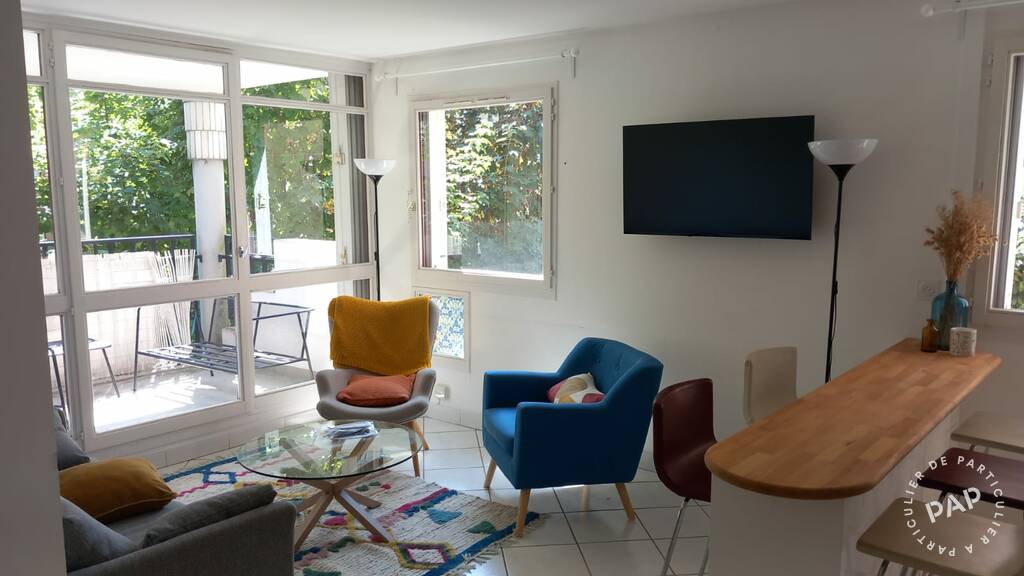 Room Boulevard du Port in Cergy