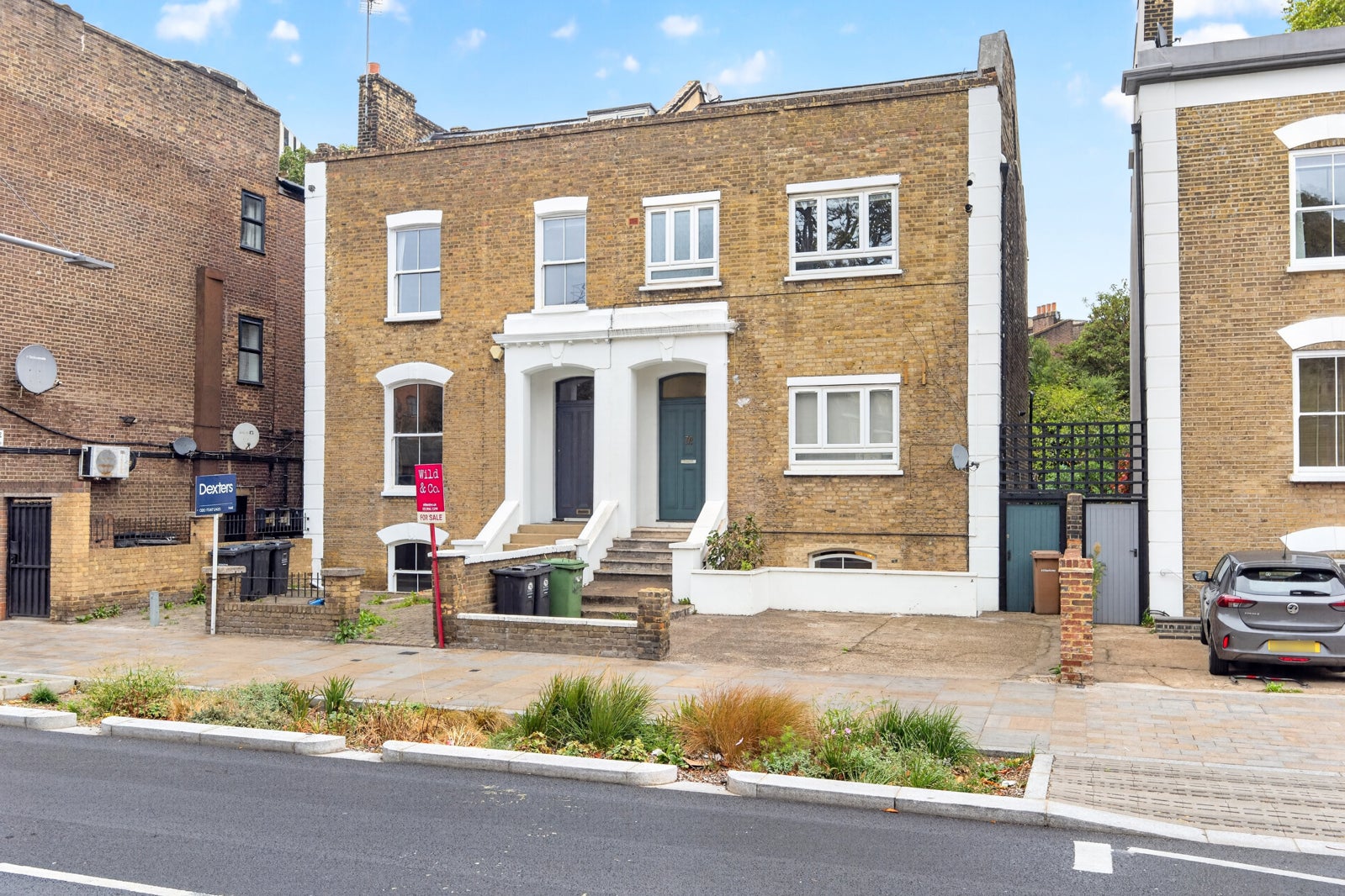 Flat Amhurst Road in Greater London
