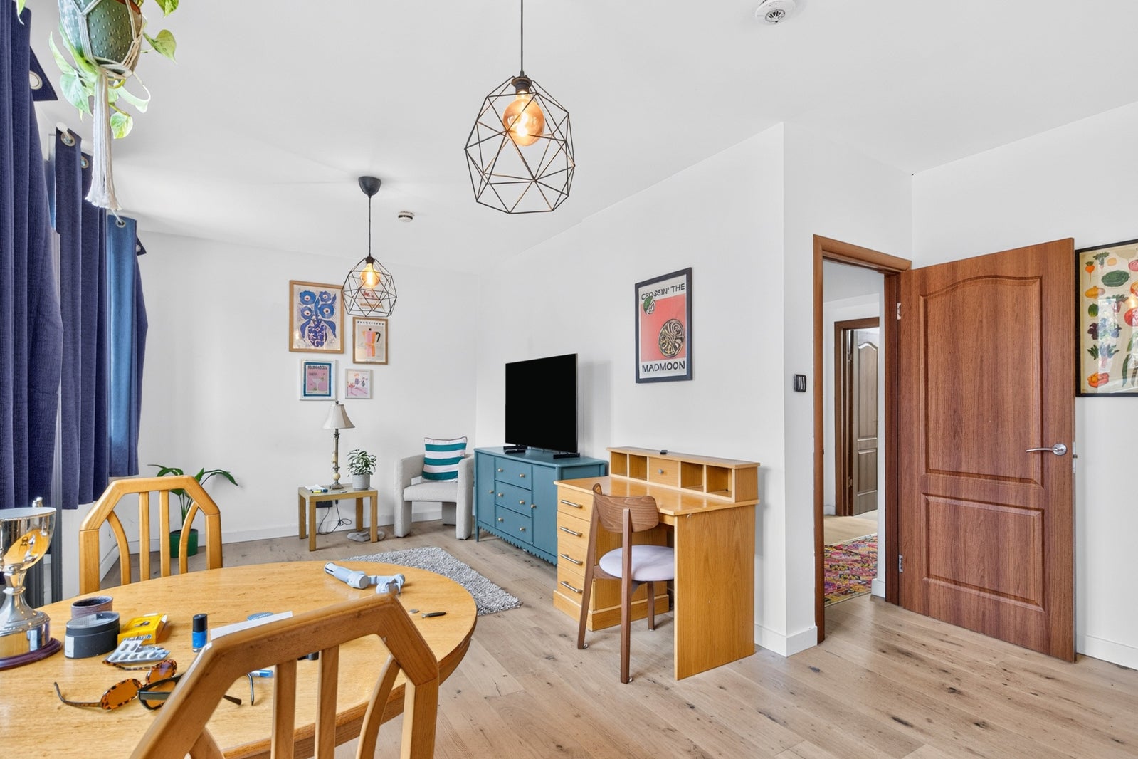 Flat Amhurst Road in Greater London