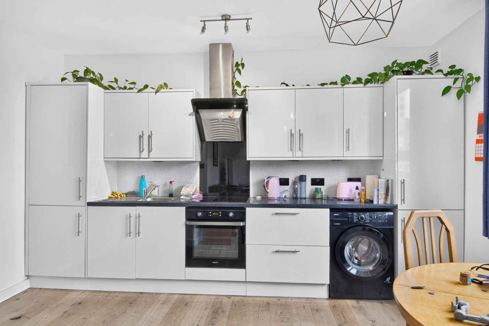 Flat Amhurst Road in Greater London