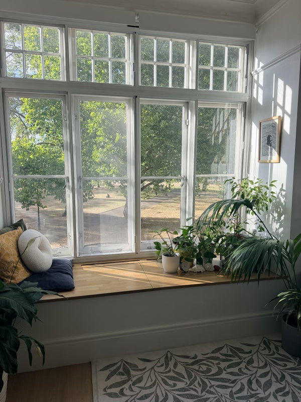 Flat Ealing Green in Greater London