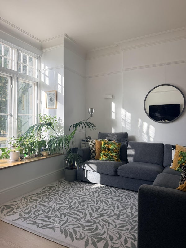 Flat Ealing Green in Greater London