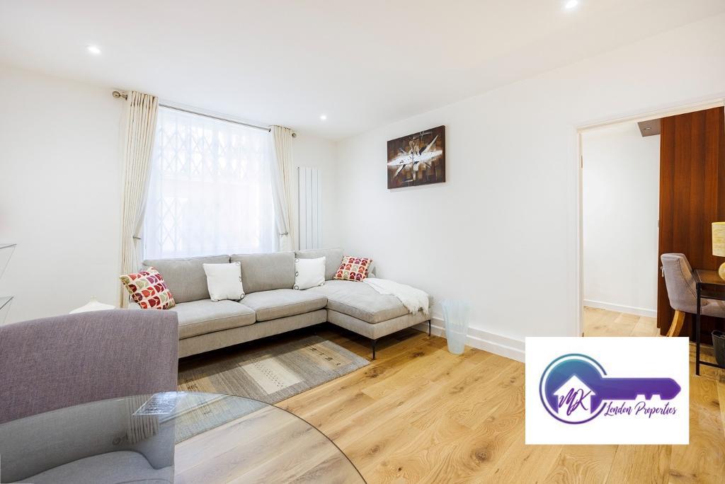 Flat Macklin Street in Greater London