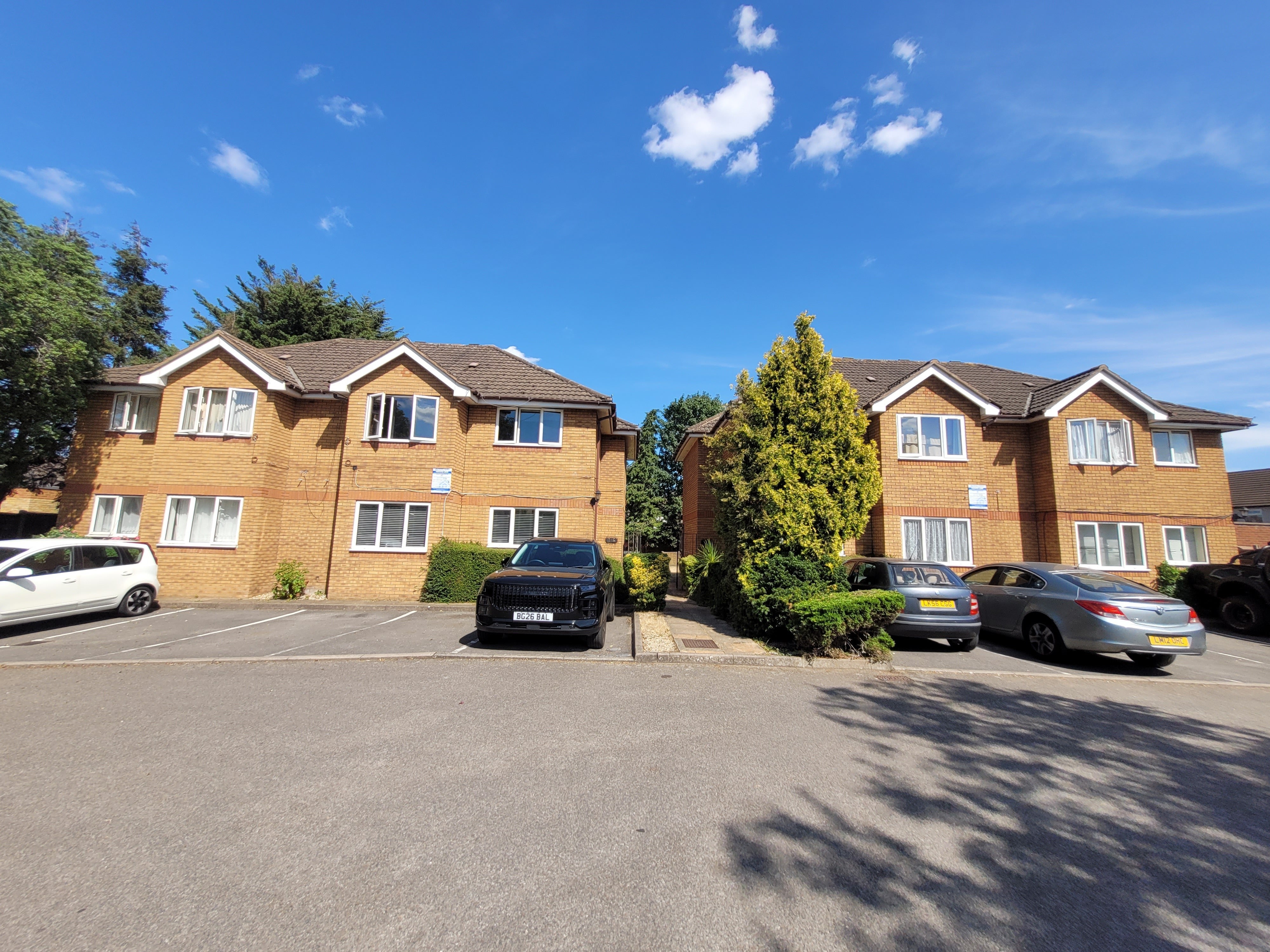 Flat Grace Court in Slough