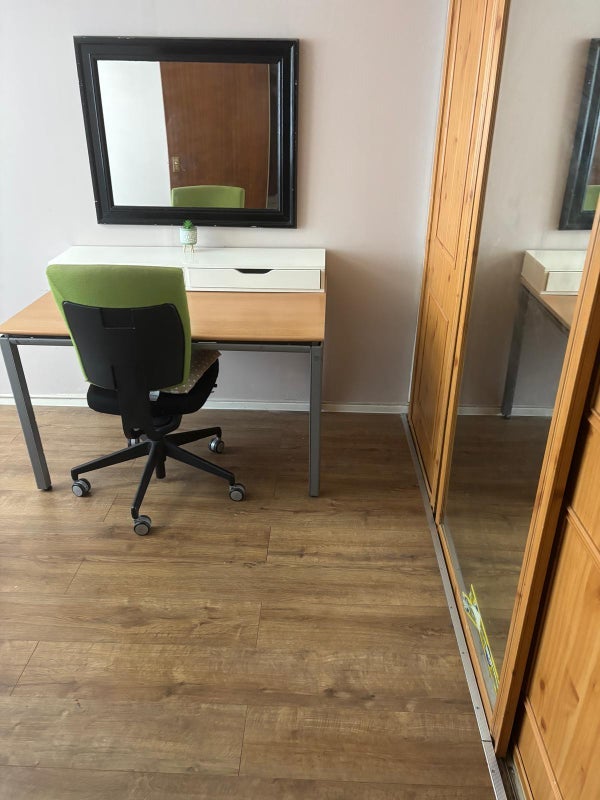 Room Gawsworth Close in Greater London
