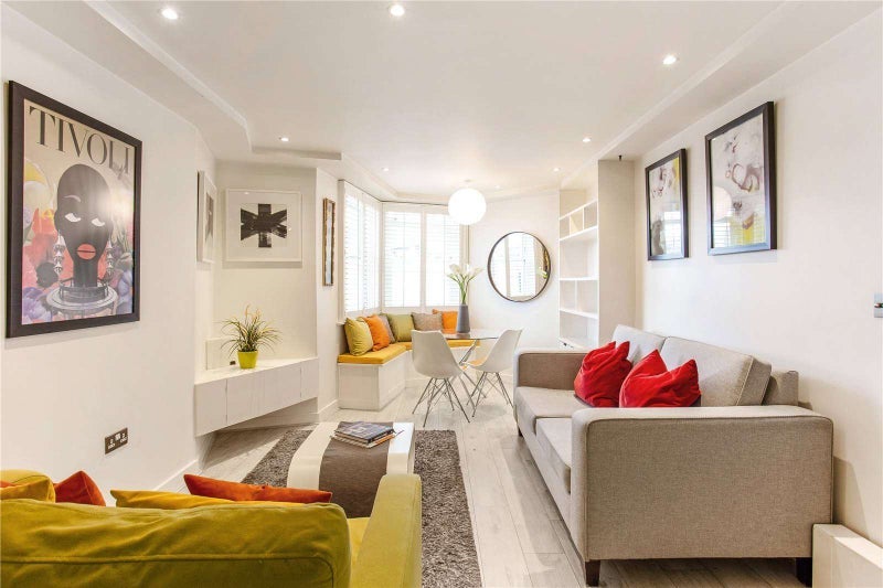 Room Marylebone Road in City of Westminster