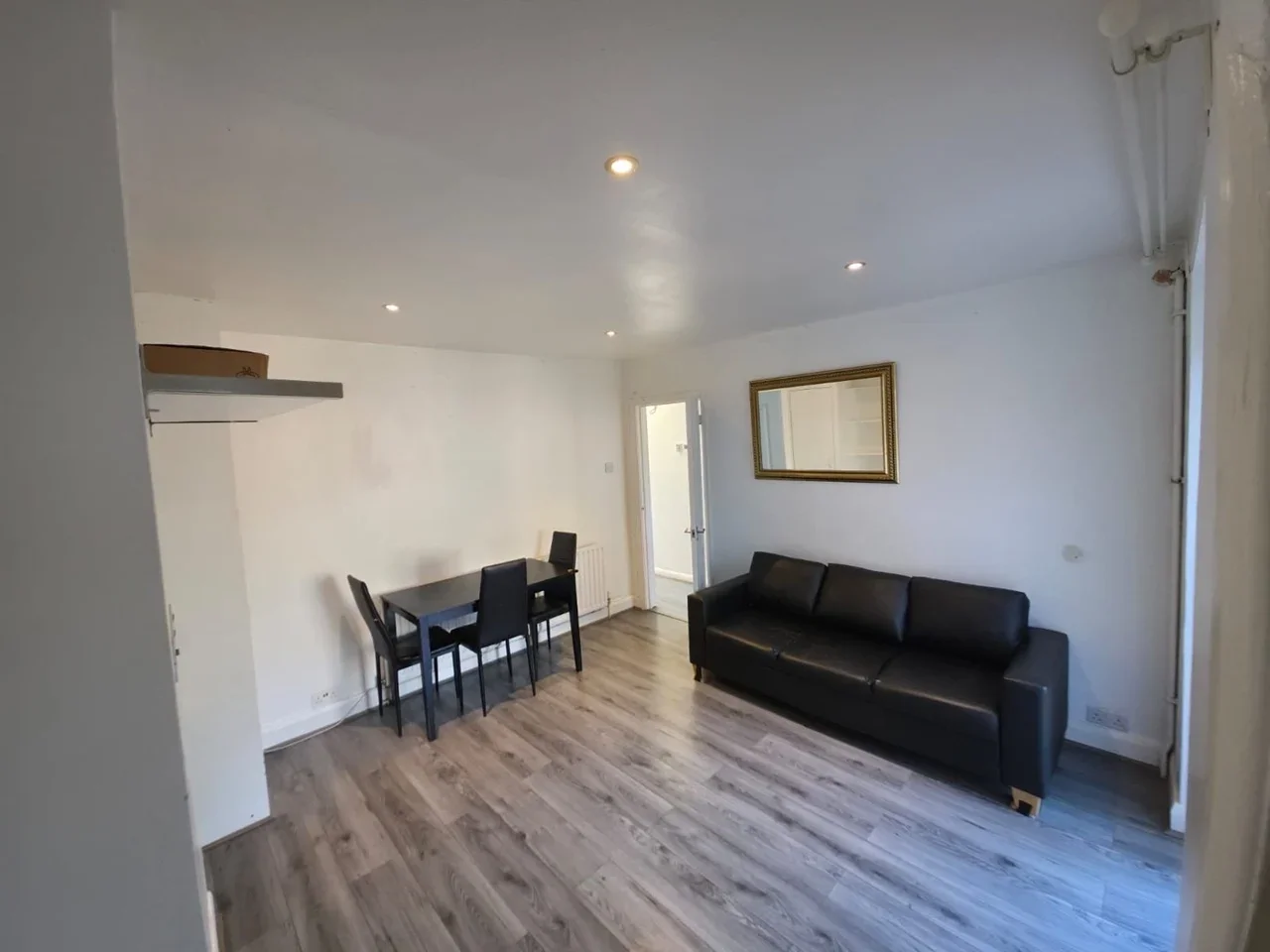Flat Kingsley Road in Greater London