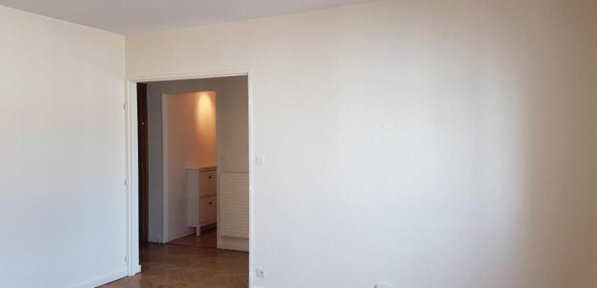 Flat Rue Gervais Bussière in Villeurbanne