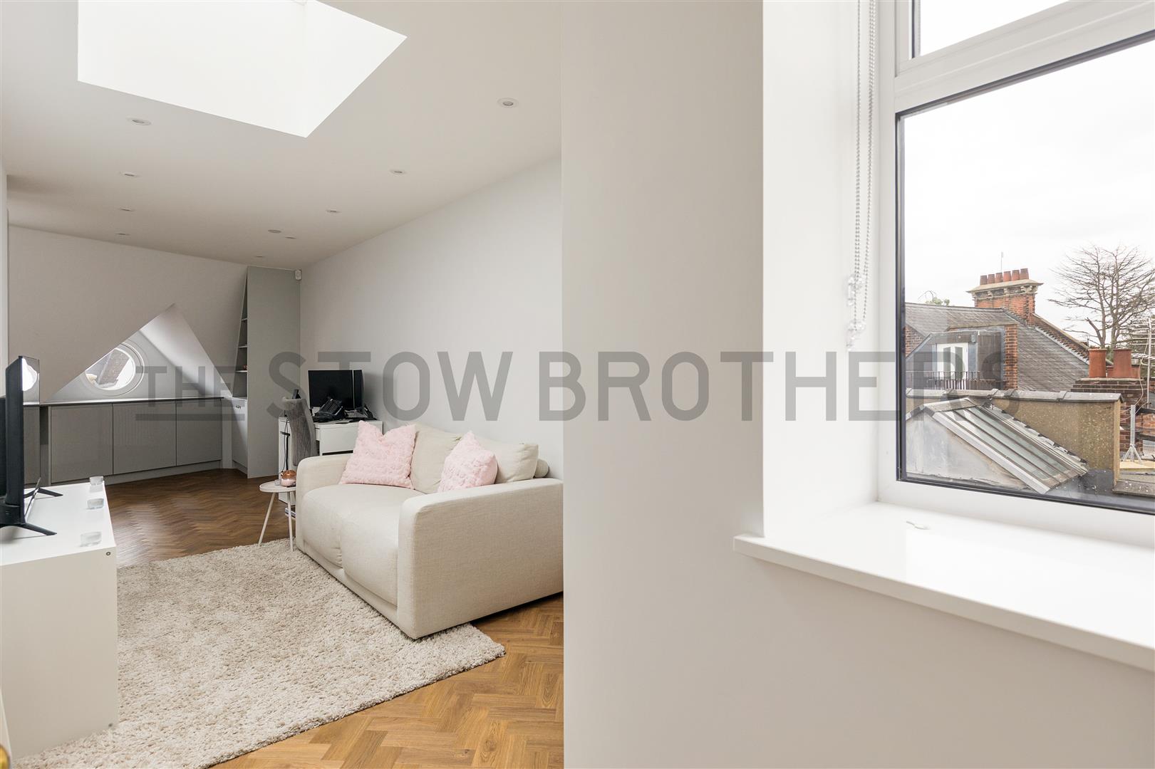 Flat The Broadway in Greater London