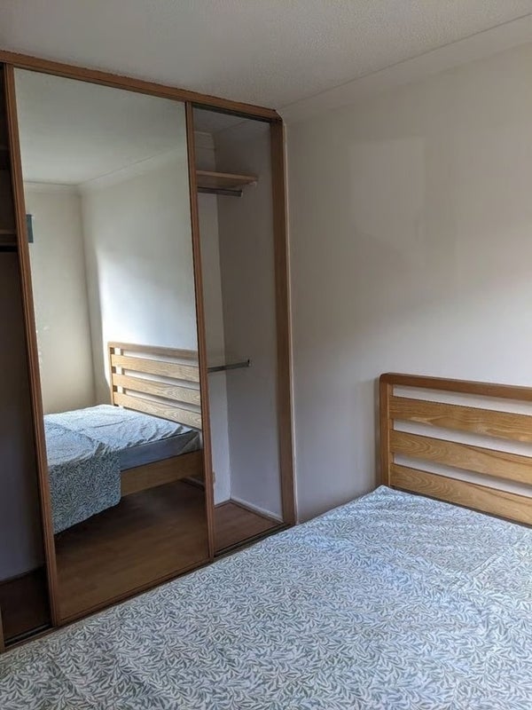 Flat Alders Close in London Borough of Redbridge
