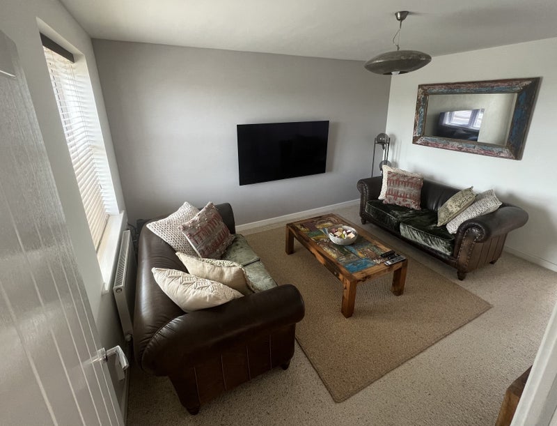Room Hartland Drive in Gedling