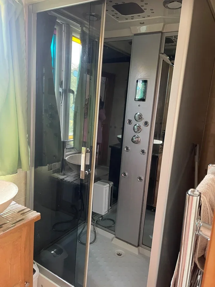 Room Cambridge Gardens in Greater London