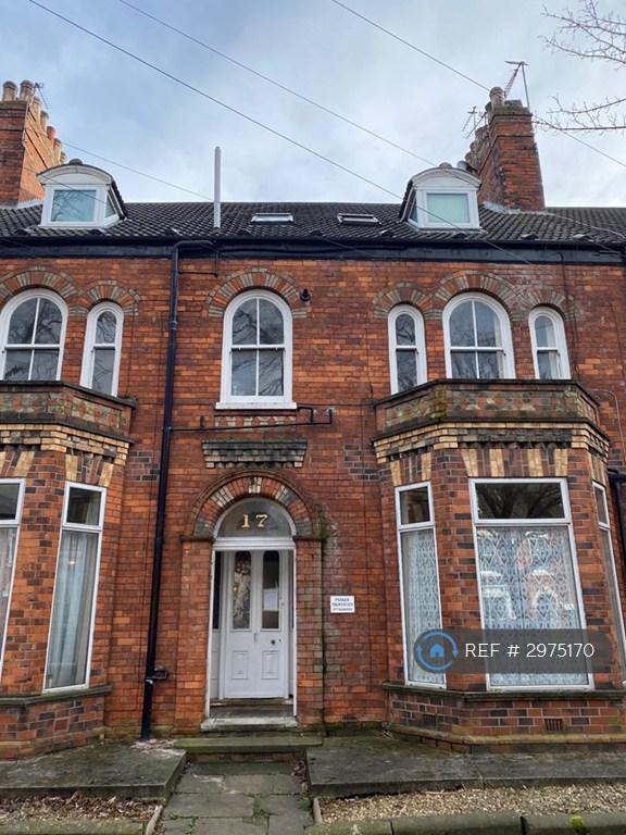 Flat Marlborough Avenue in Hull