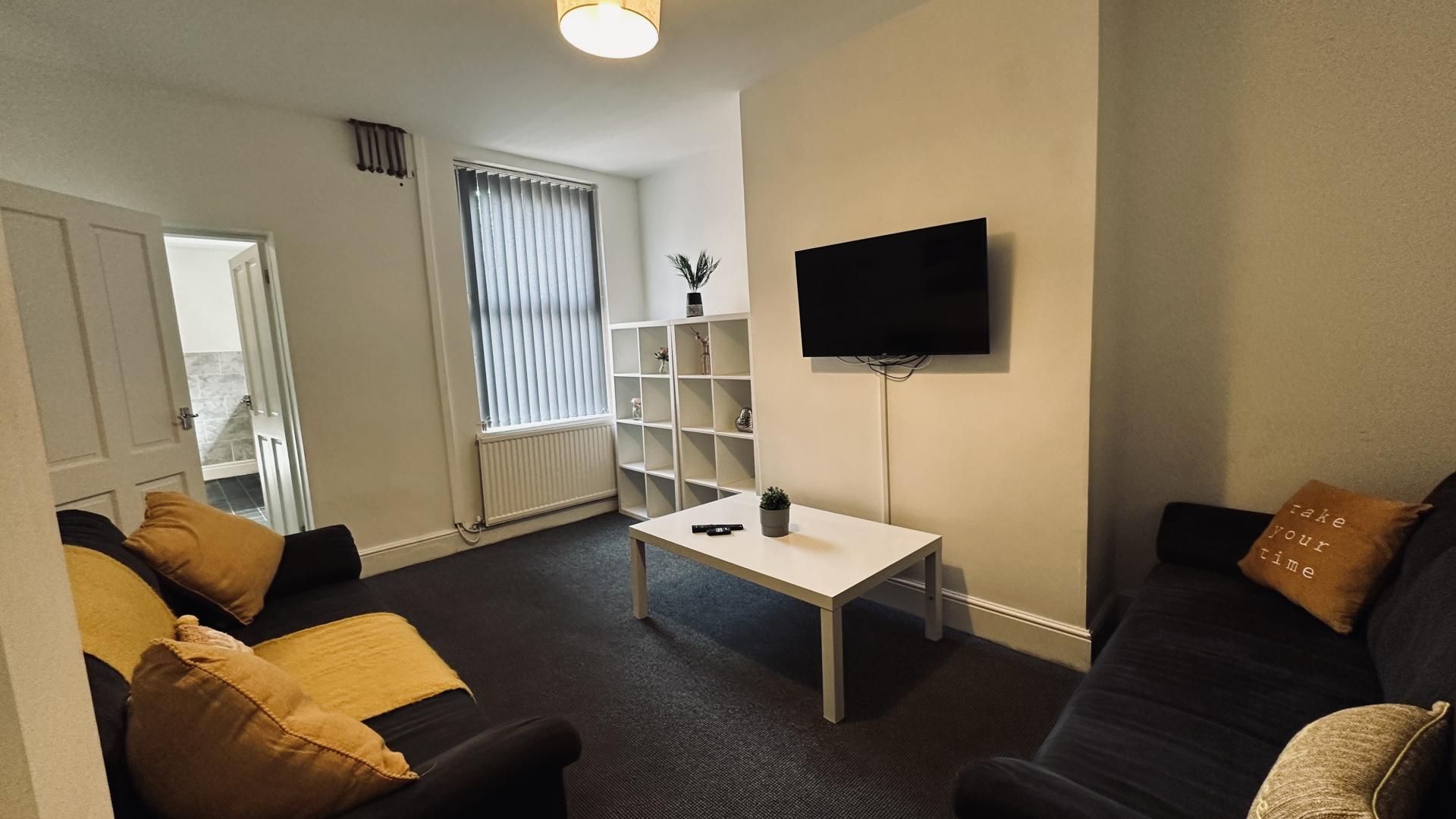 Room Salisbury Street in Chester