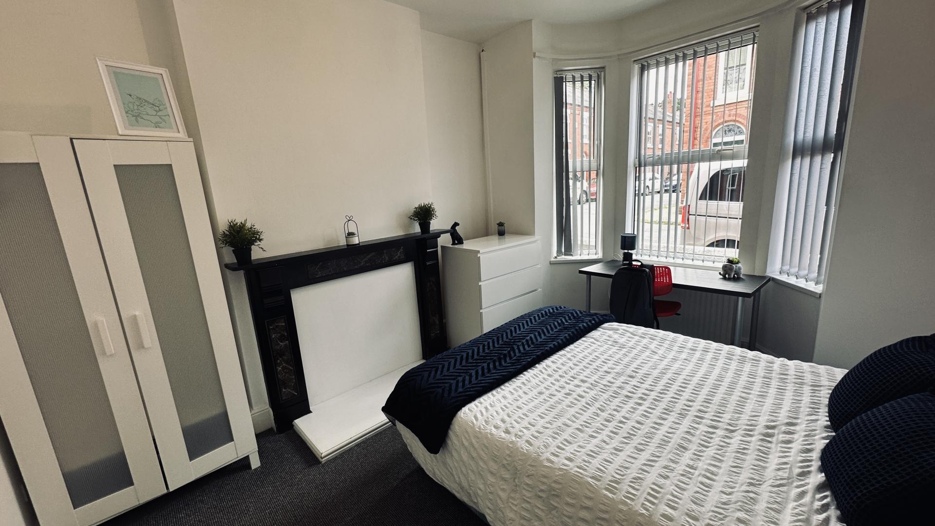 Room Salisbury Street in Chester