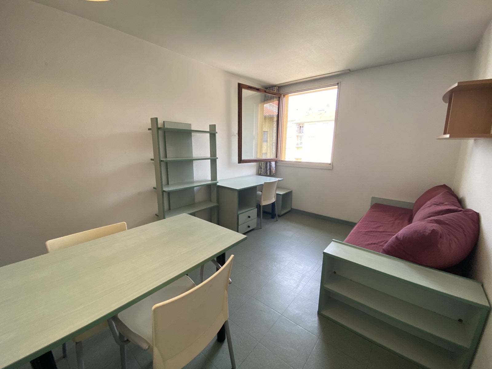 Room Rue Joannès Carret in Lyon