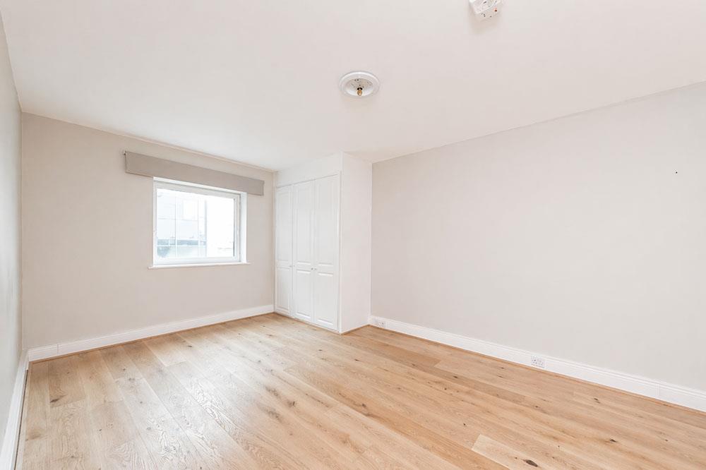 Flat Sussex Gardens in City of Westminster