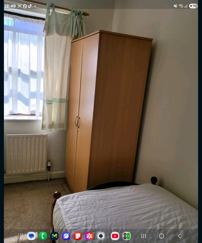 House Mantle Way in Greater London