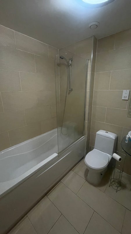 Room Close in Newcastle upon Tyne