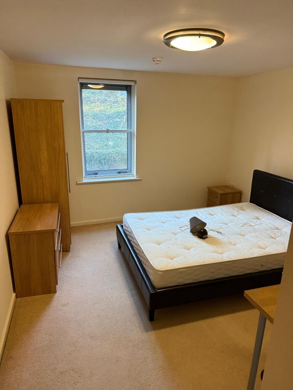 Room Close in Newcastle upon Tyne